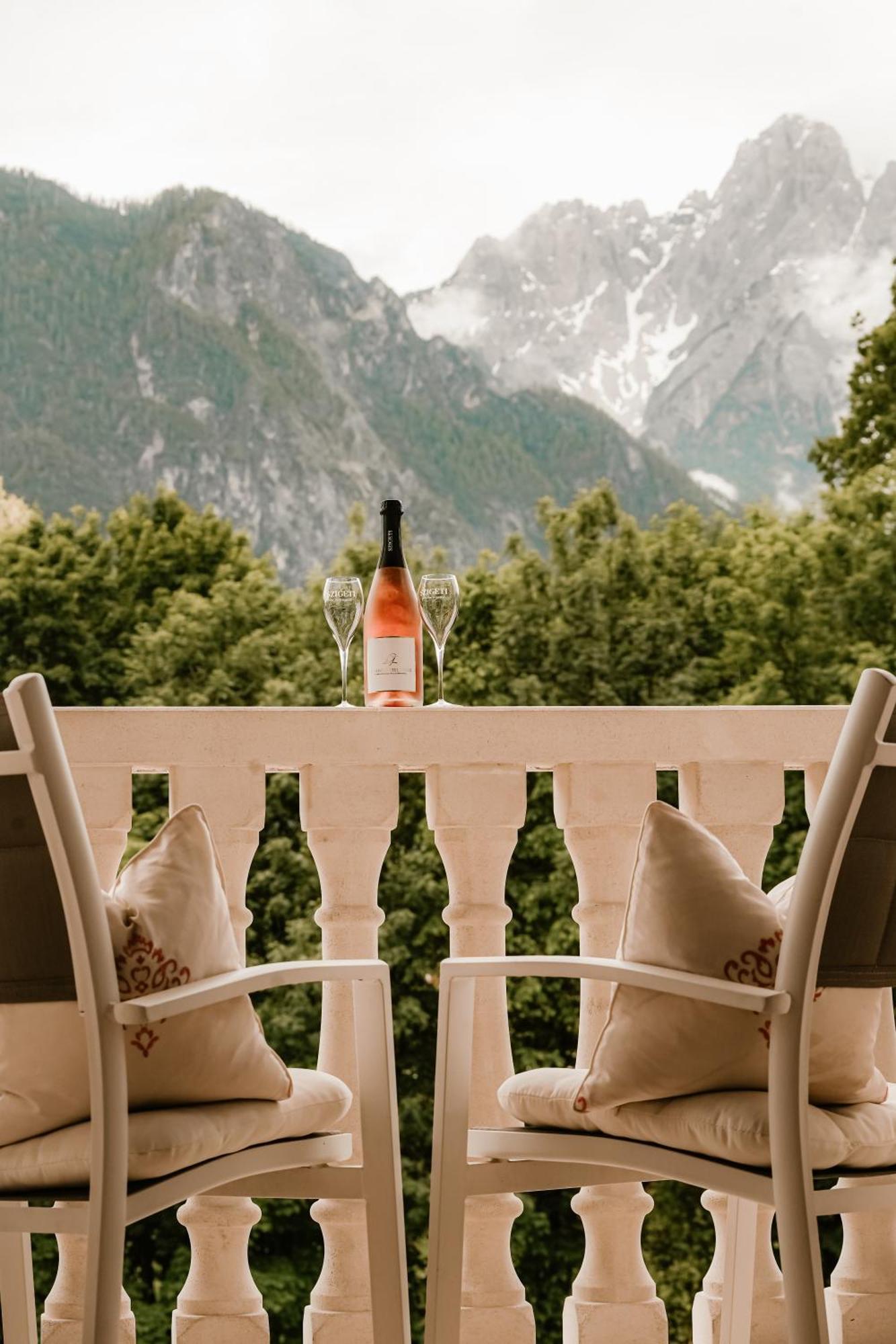 Grandhotel Lienz Business-Wellness & Gourmet Exteriör bild