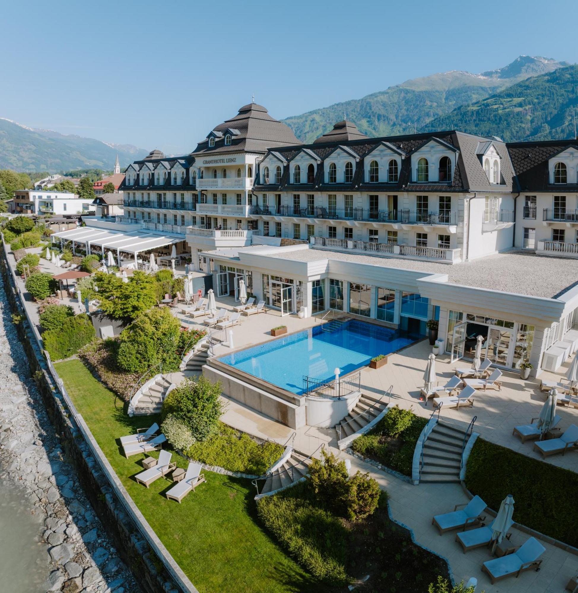 Grandhotel Lienz Business-Wellness & Gourmet Exteriör bild